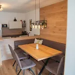 Planaiblick-lodge - By Mynests Apartment *