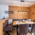 Planaiblick-lodge - By Mynests * Schladming