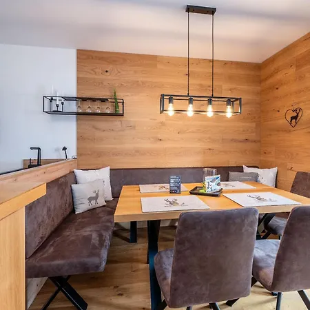 Planaiblick-lodge - By Mynests * Schladming